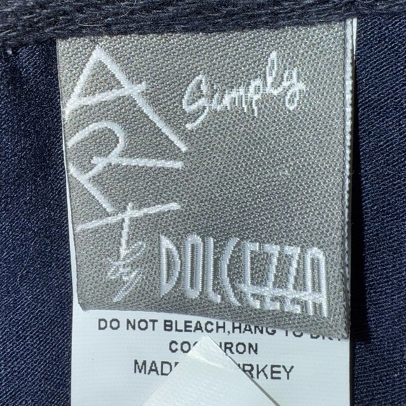 Simply Art by Dolcezza Vibrant Blue Pink Graphic cowl neck sweater Picasso vibes - Picture 10 of 11